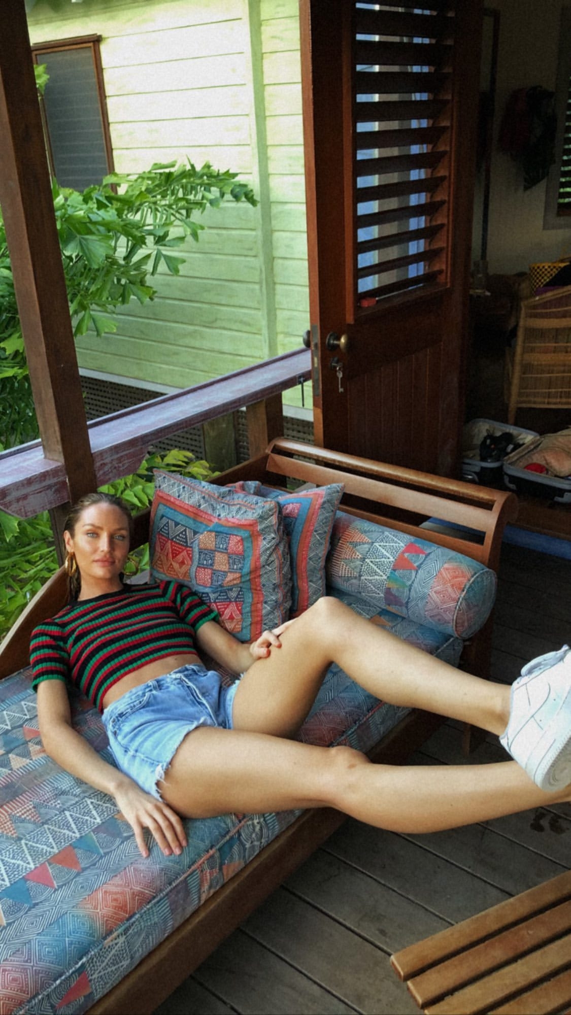 Fotos n°8 : Candice Swanepoel's Jamaican Me Crazy