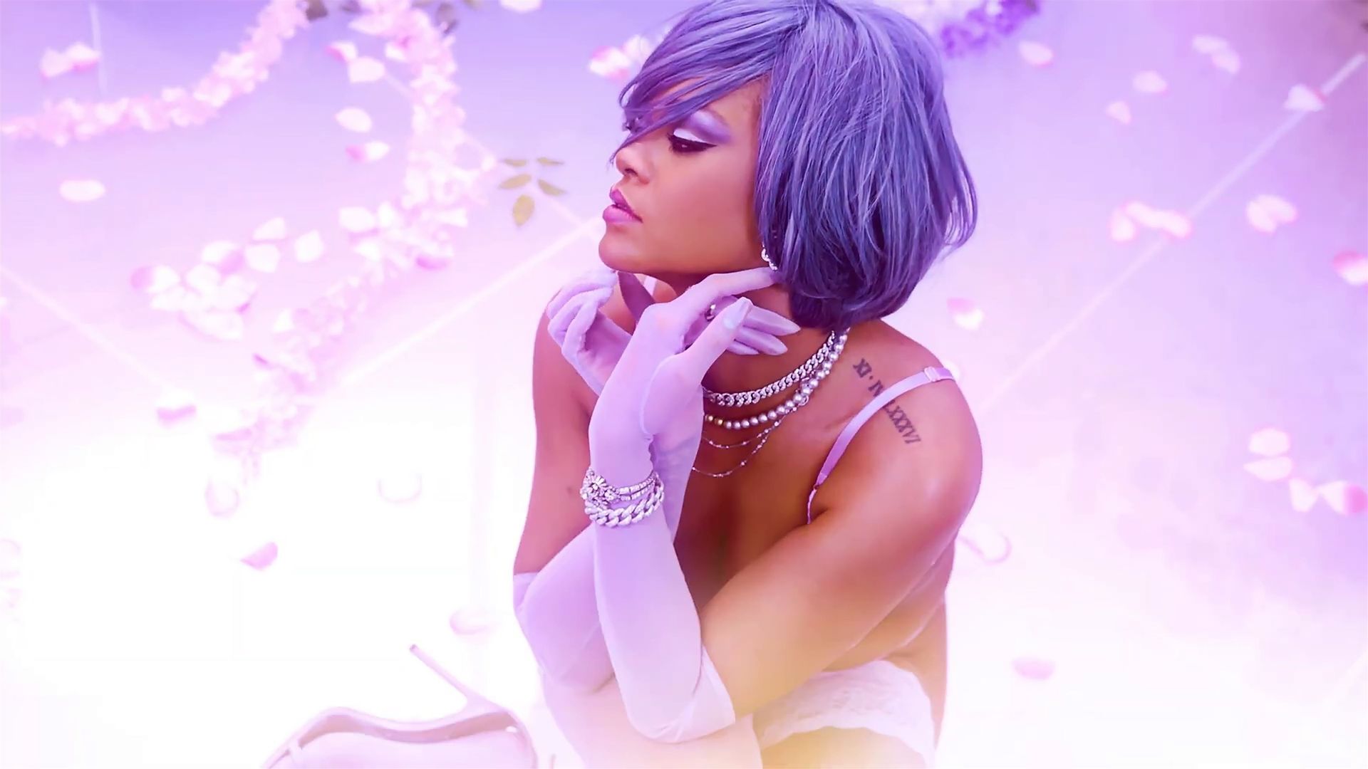 Photos n°2 : Rihanna’s New Song for Wakanda Forever!