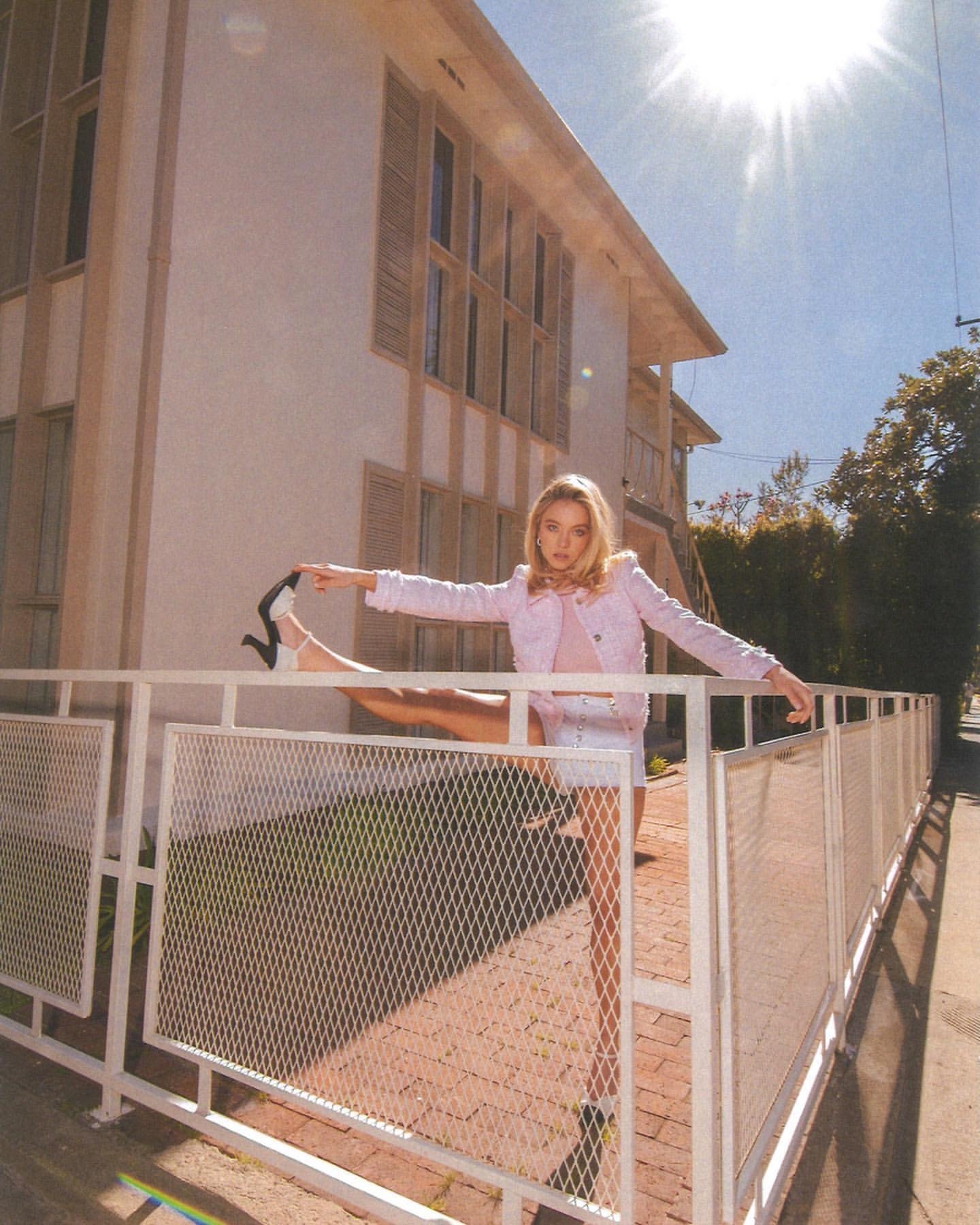 Sydney Sweeney is a California Girl - Photo 9