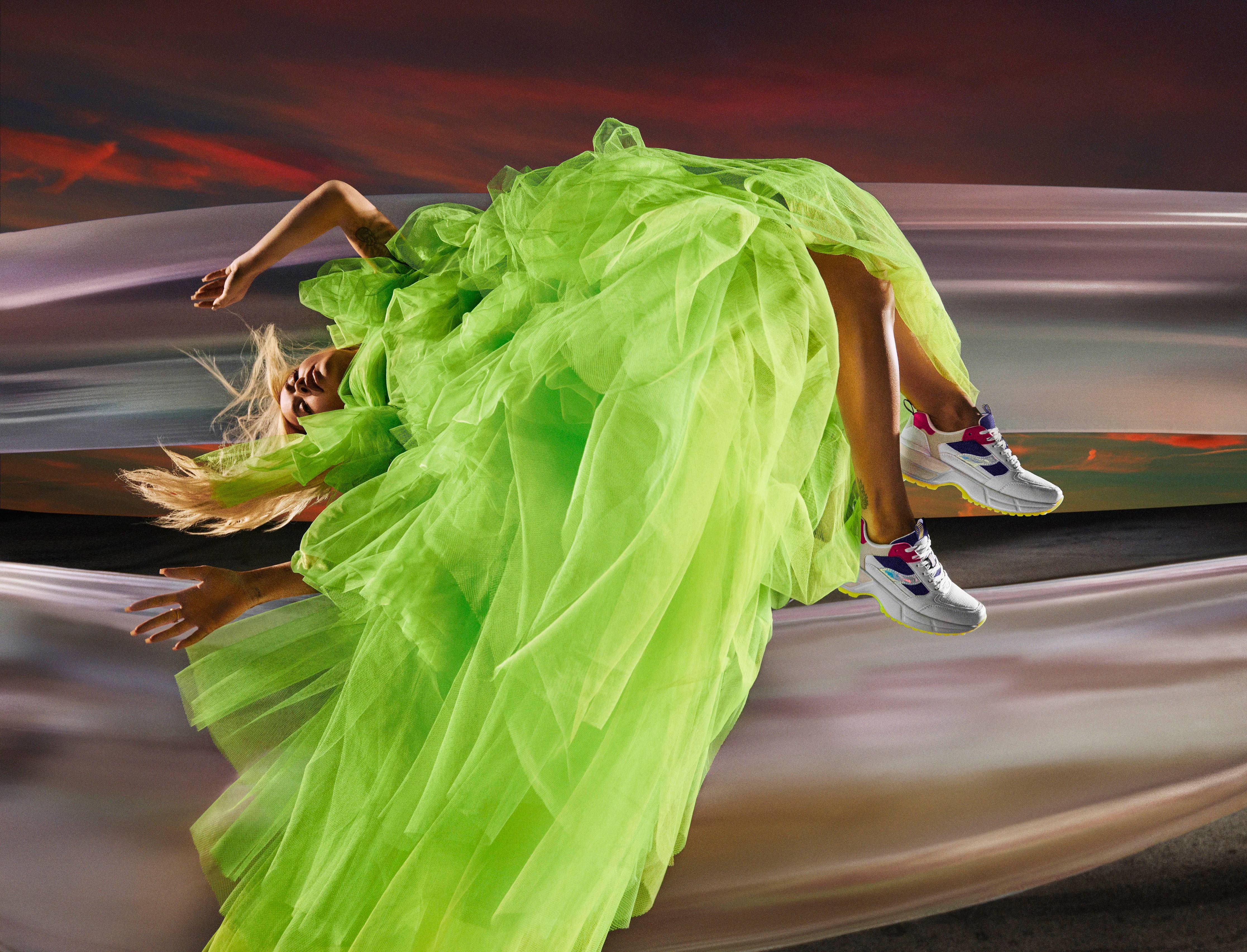 Rita Ora’s Bright Shoot for Shoes - Photo 9