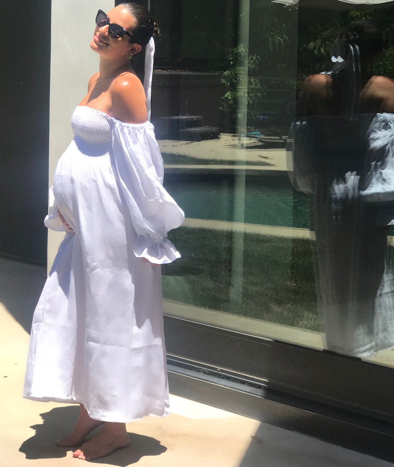 Lea Michele Takes a Trip! - Photo 5