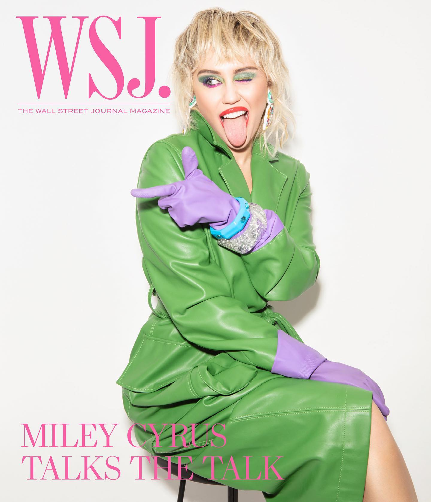 Photos n°16 : Miley Cyrus Being Weird for WSJ!