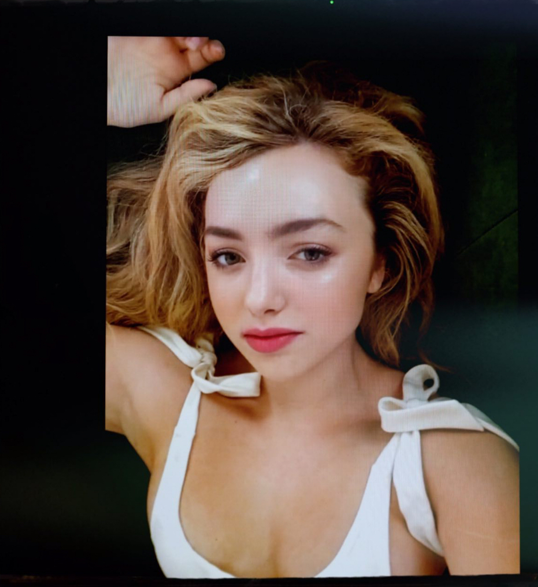 Peyton R List Busting Out of her Top! - Photo 4