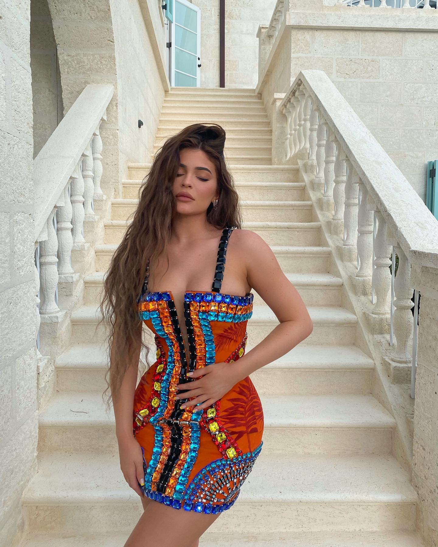 Kylie Jenner in the Caribbean! - Photo 7