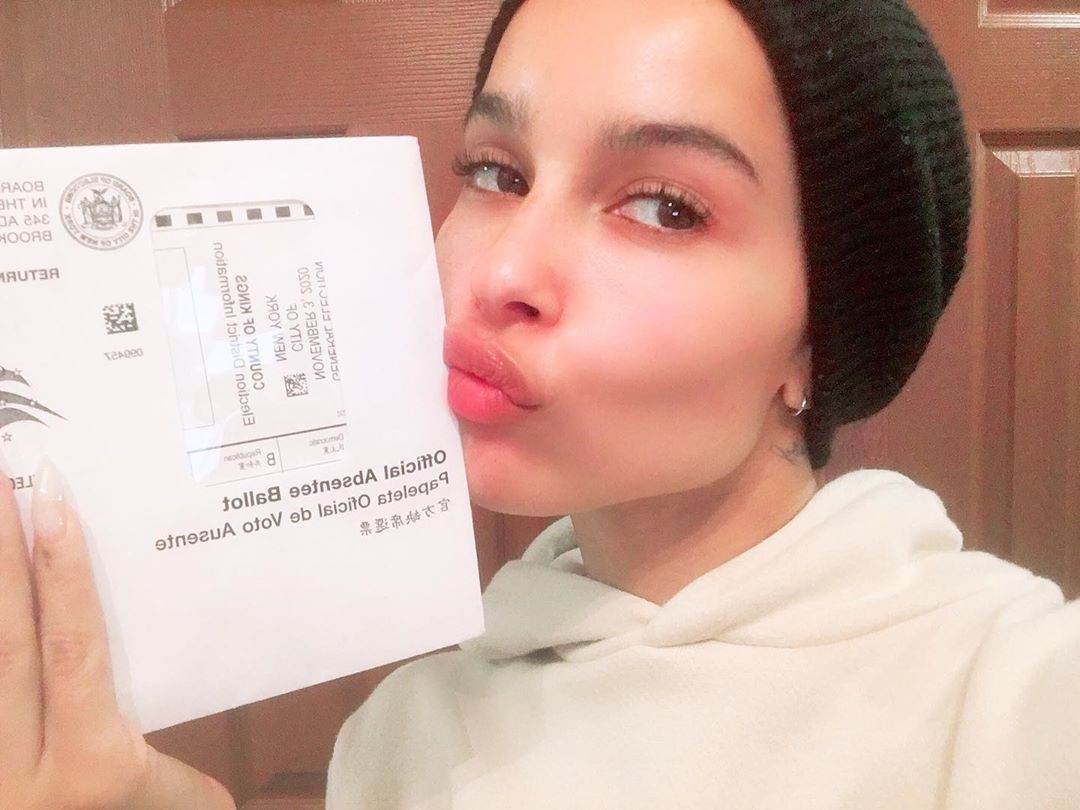 Photos n°1 : Celebs Who Voted!