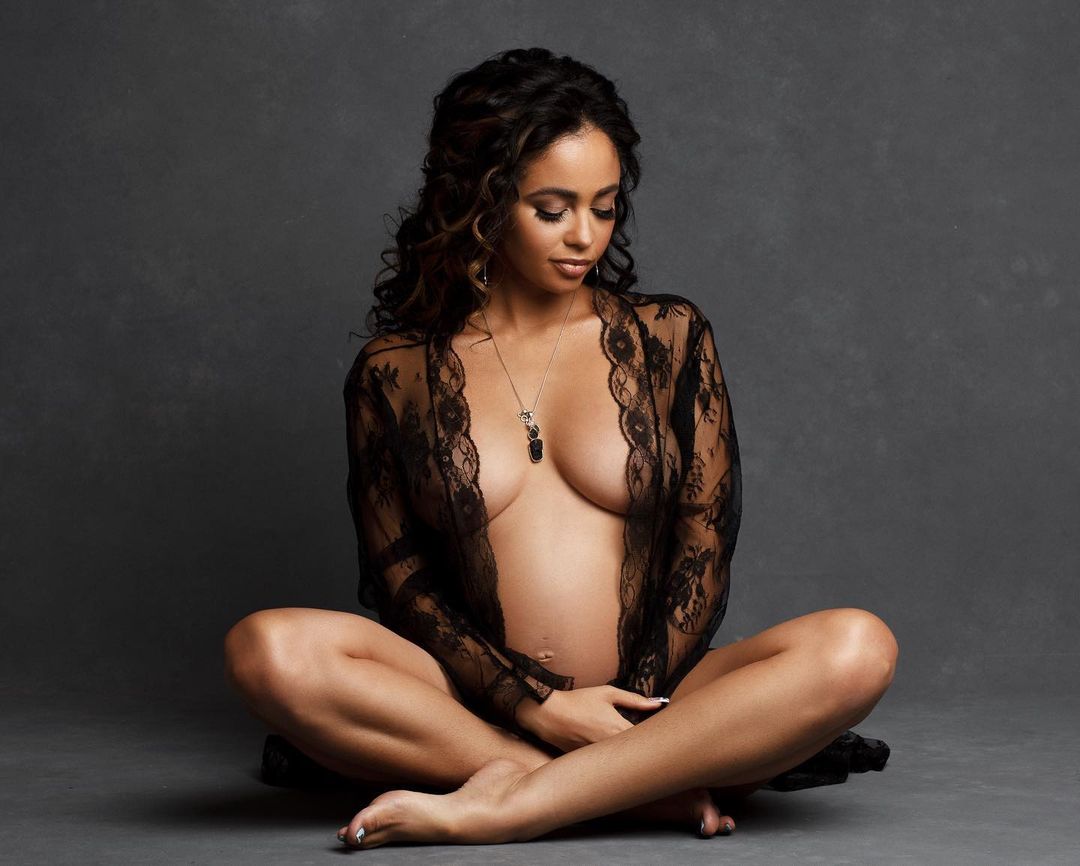 Vanessa Morgan Bares All For Her Baby! 