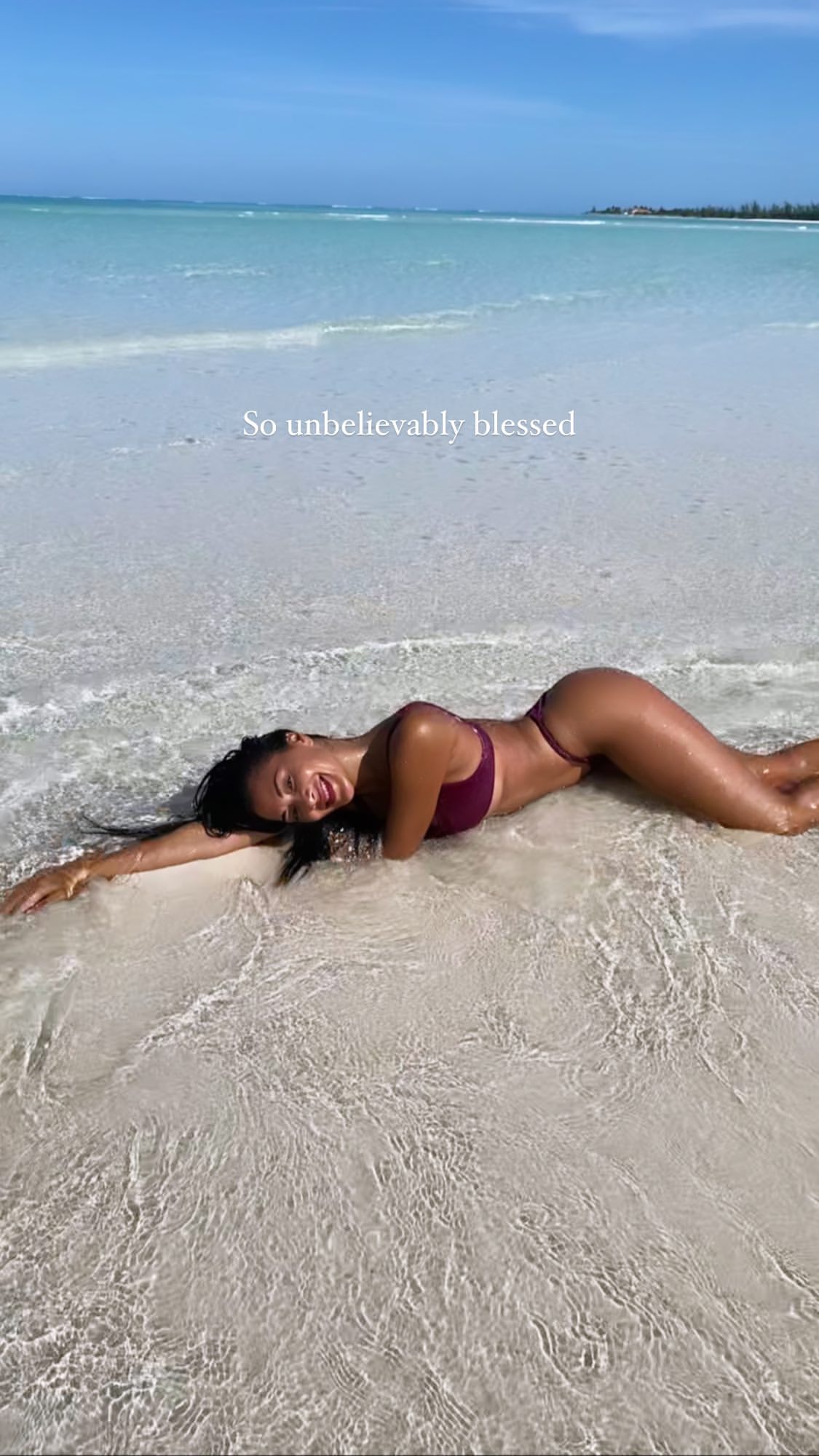 Nicole Scherzinger’s Beach Diary! - Photo 1