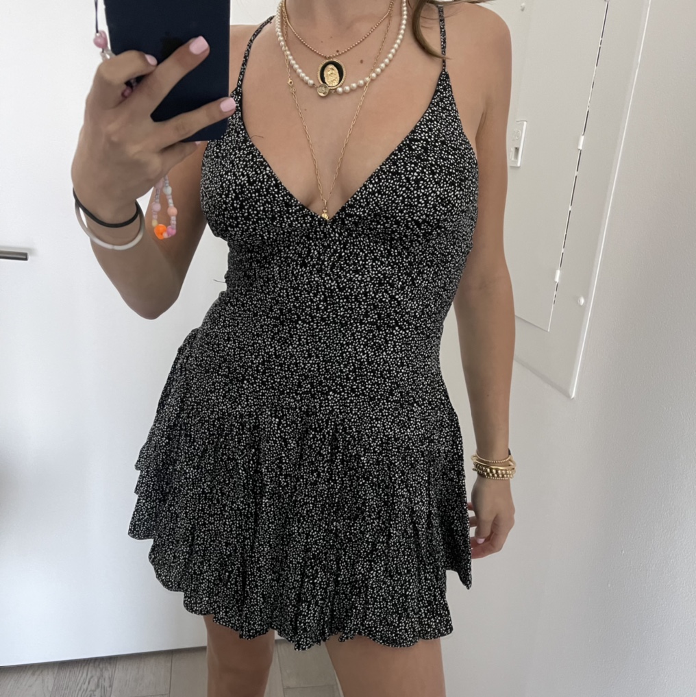 Olivia Jade Wants You to Buy Her Used Clothing! - Photo 29