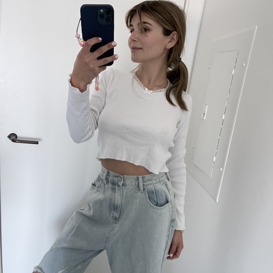 Olivia Jade Wants You to Buy Her Used Clothing! - Photo 18