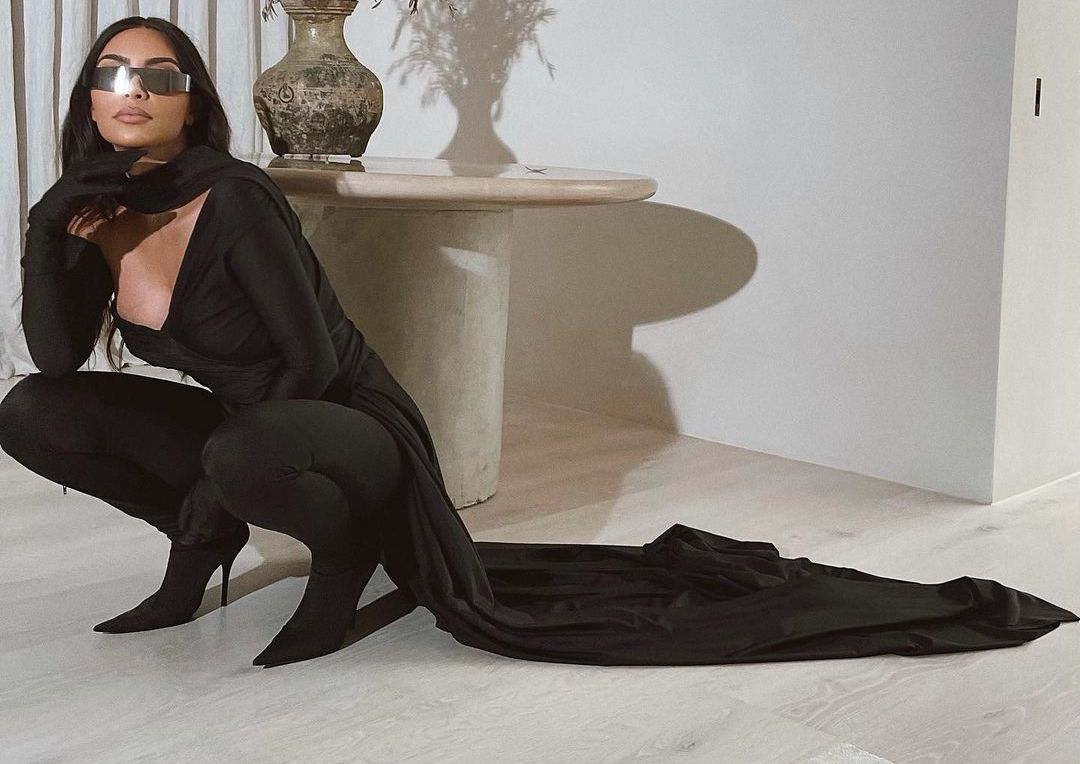 Kim Kardashian Gets Taped Up for Fashion! - Photo 25