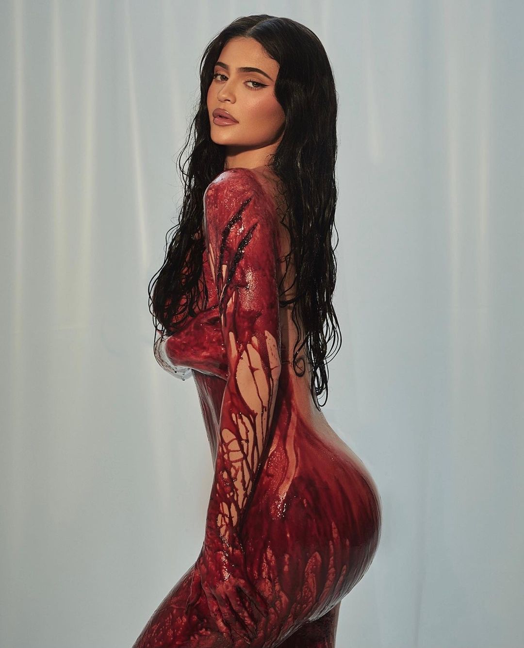 Kylie Jenner Does Her Best Version of Elvira! - Photo 26