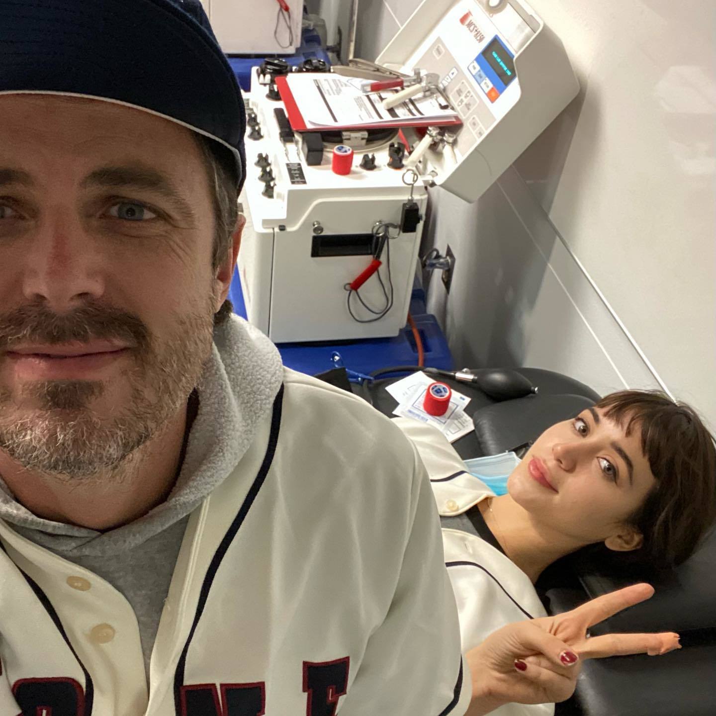 Caylee Cowan and Casey Affleck Donate Blood! - Photo 2
