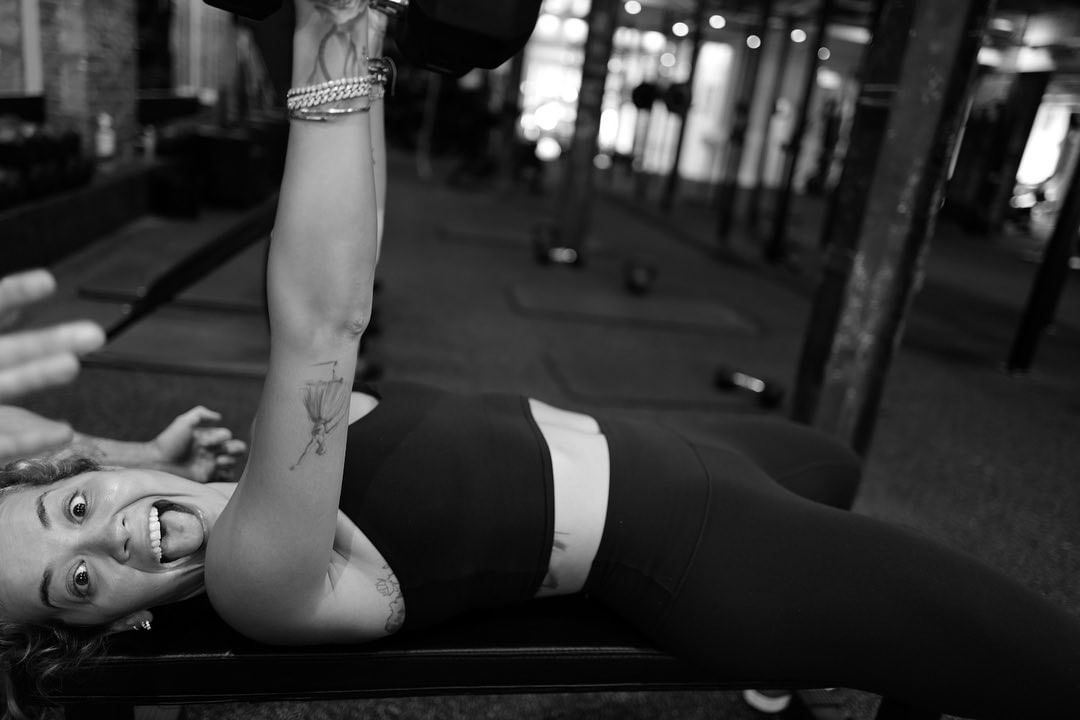 Dans la salle de gym avec Rita Ora! - Photo 1