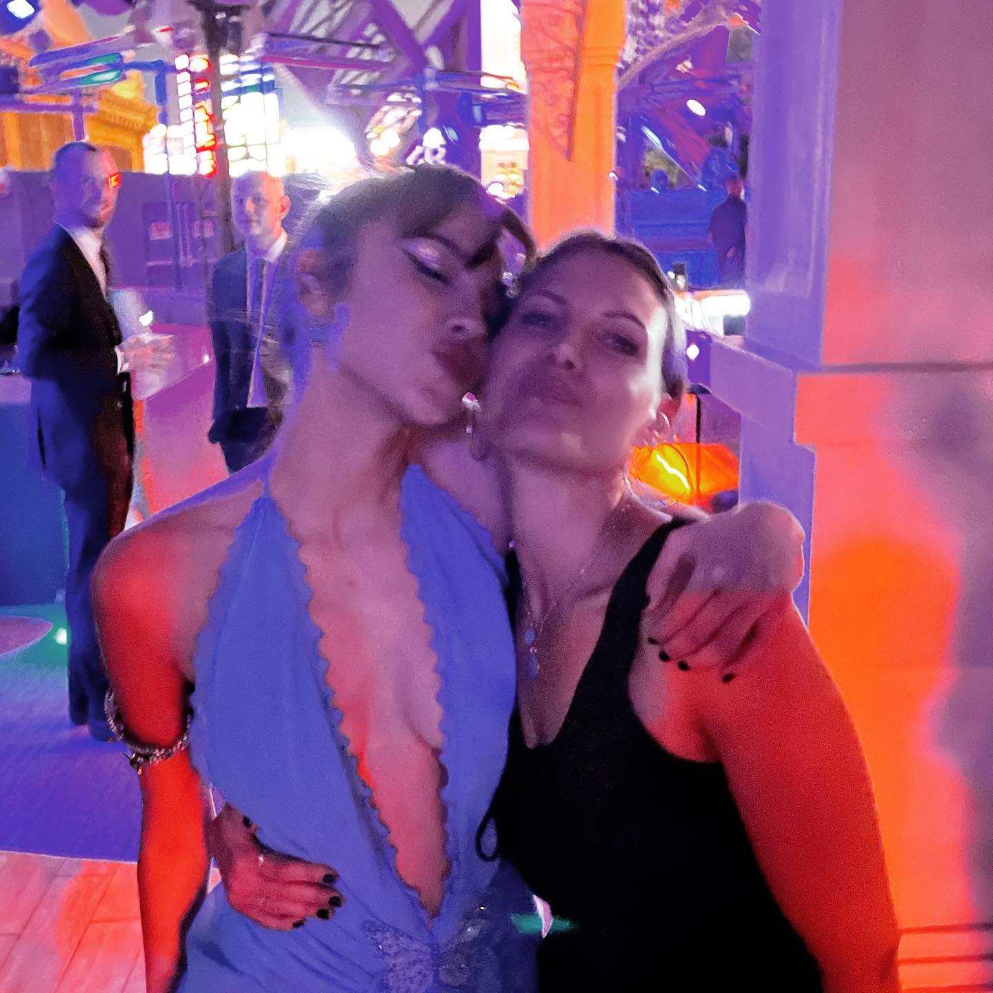 Fotos n°4 : Olivia Rodrigo festeja con Paris Hilton!