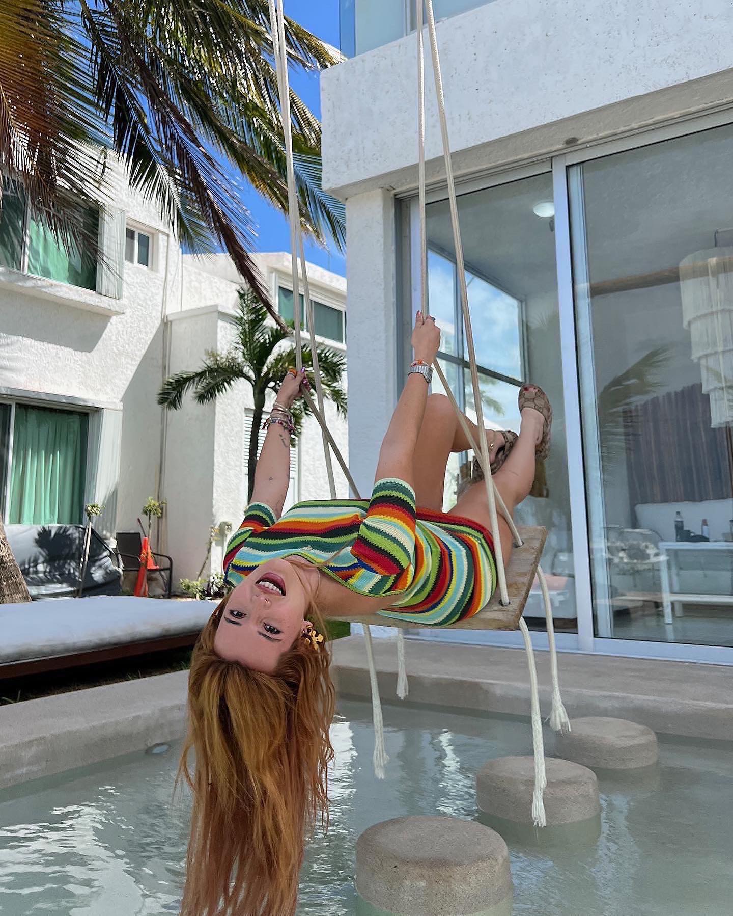 Bella Thorne part en vacances avec son ex! - Photo 3