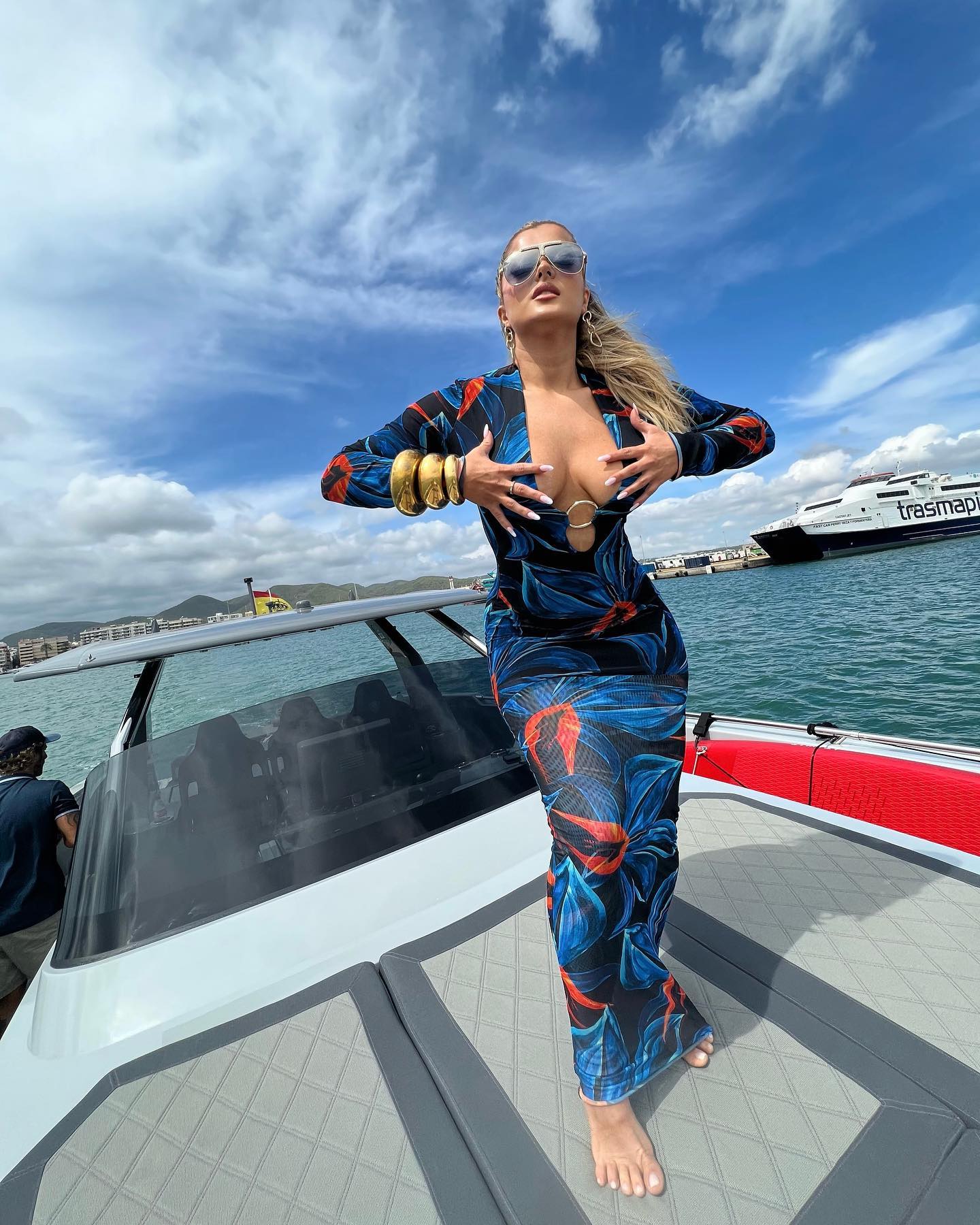 FOTOS Bebe Rexha suelta su ltimo videoclip rodado en Ibiza! - Photo 5