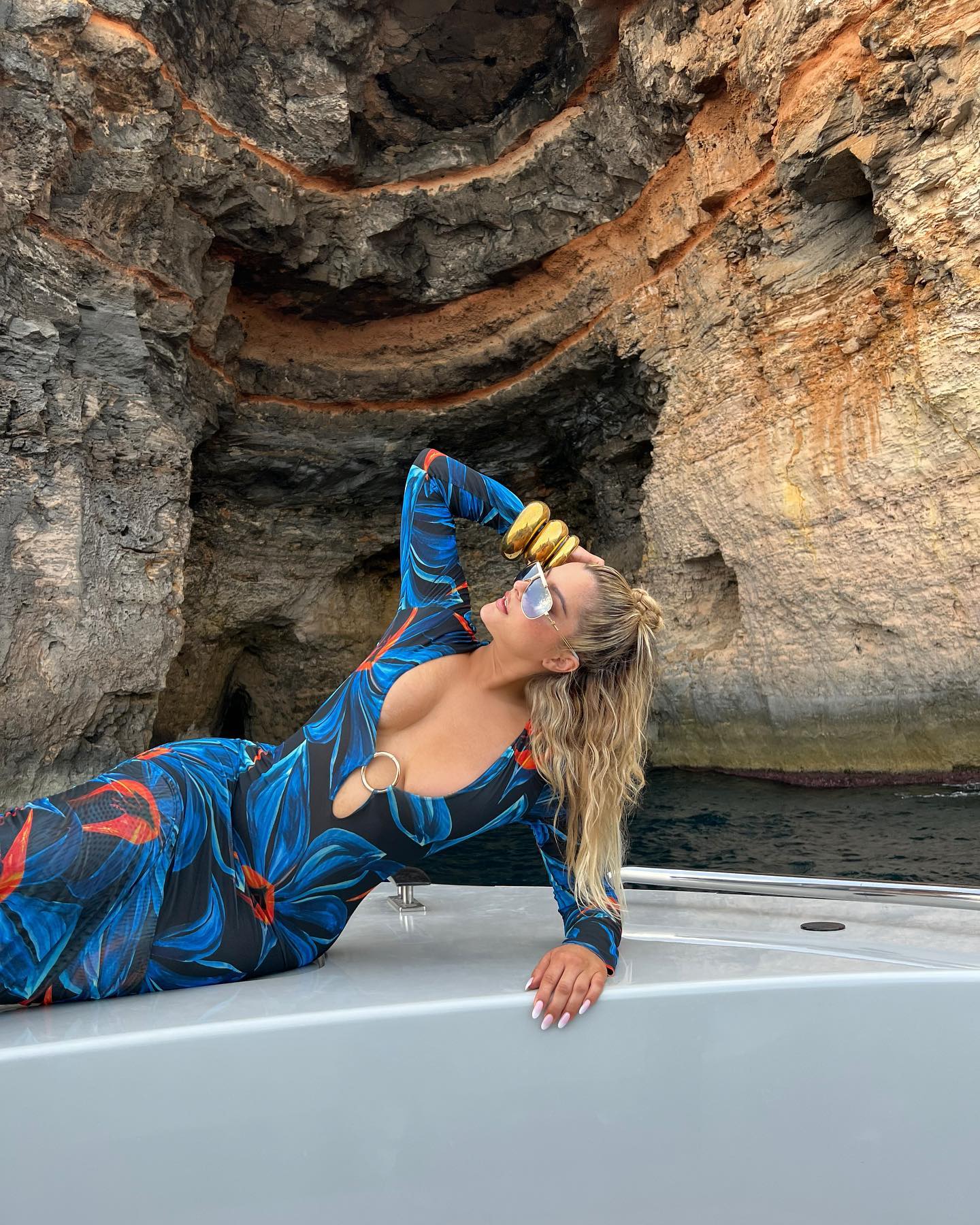 FOTOS Bebe Rexha dispara en Ibiza! - Photo 2