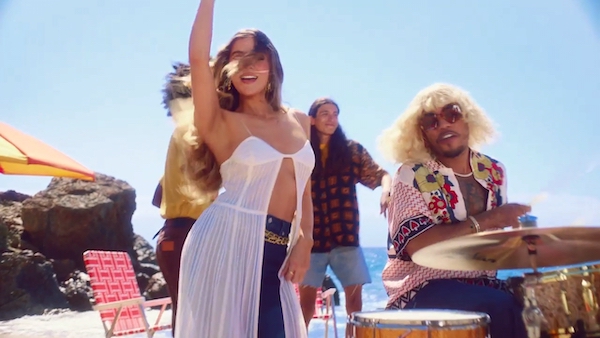 Hailee Steinfeld Brings the Beach Vibes In Her COAST Music Video! - Photo 11