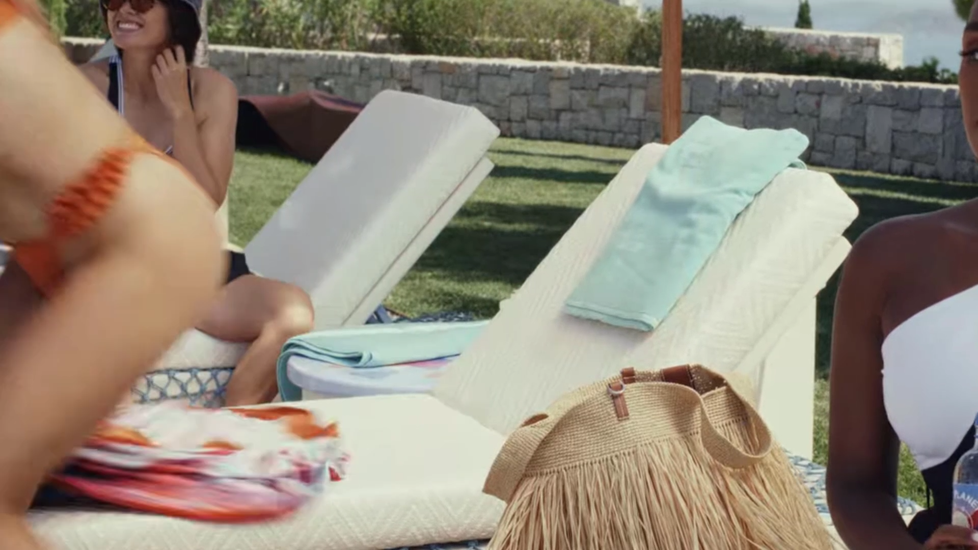 FOTOS El cuerpo en bikini de la pantalla grande de Kate Hudson! - Photo 1