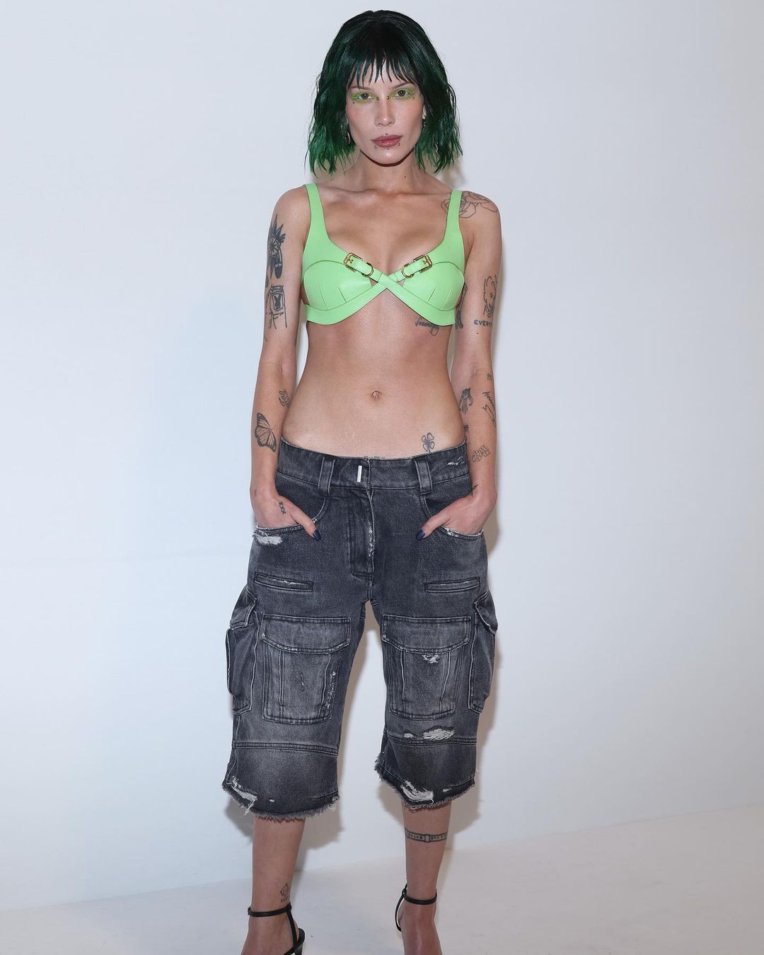 PHOTOS Halsey devient punk à Paris ! - Photo 4