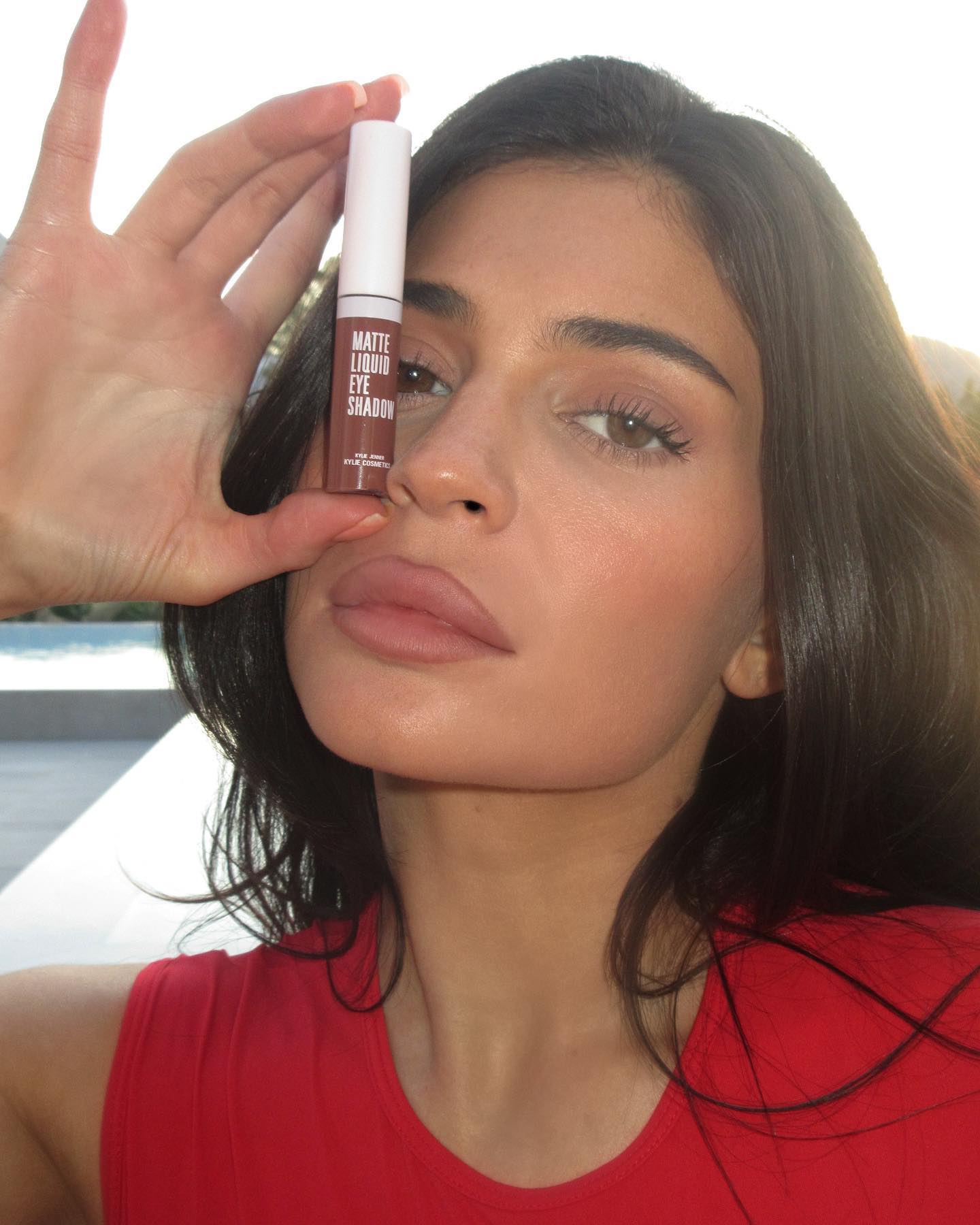 Photo n°4 : Les selfies Red Hot de Kylie Jenner !