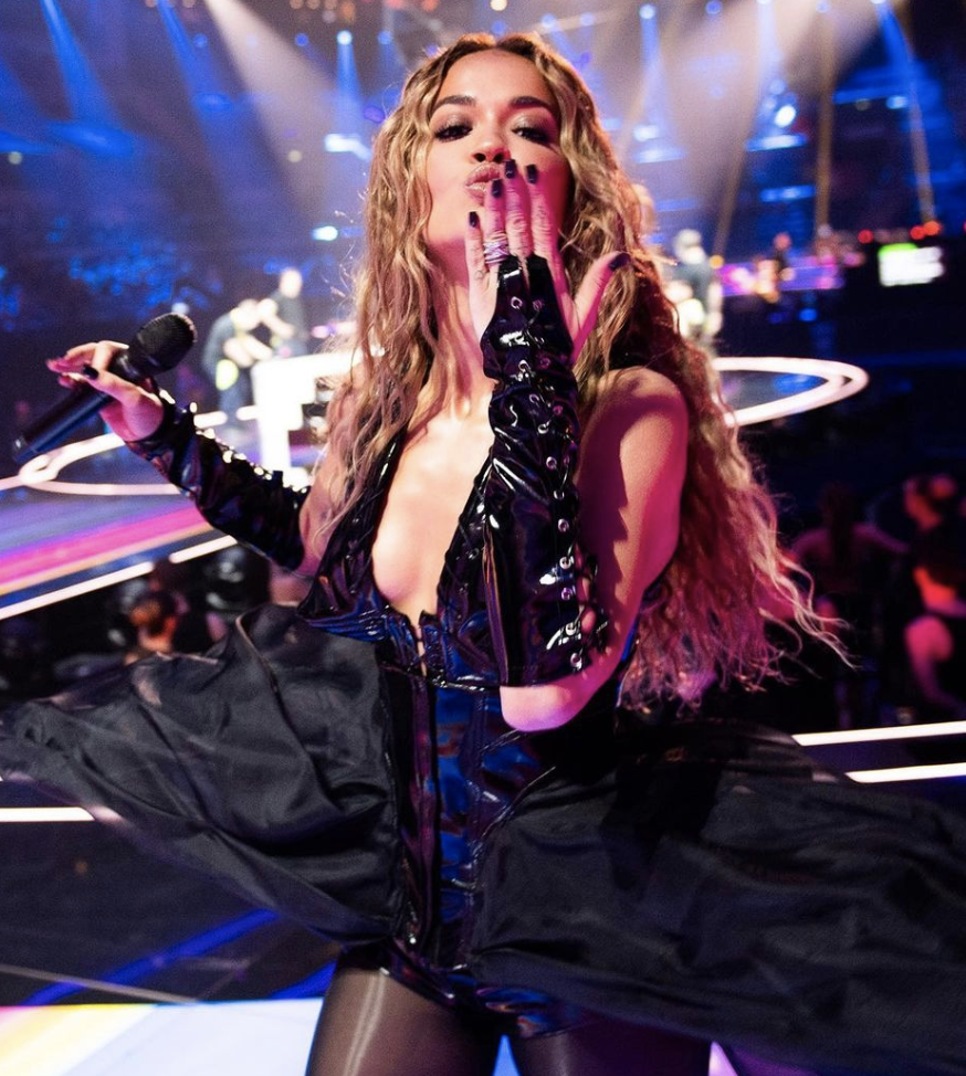 PHOTOS Rita Ora Live  l?Eurovision!