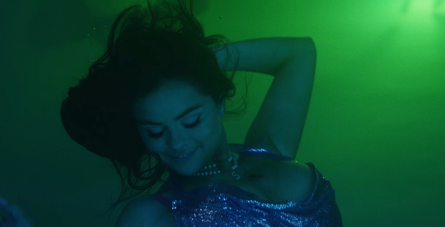 Photos n°19 : Selena Gomez Has a Brand New Look!