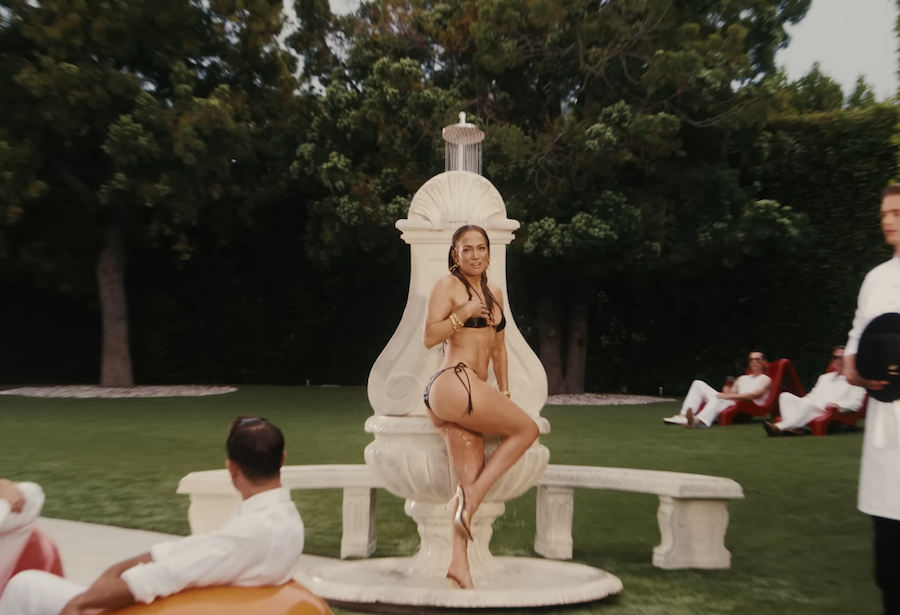 Photos n°4 : The Best Scenes From J.Lo’s New Music Video!