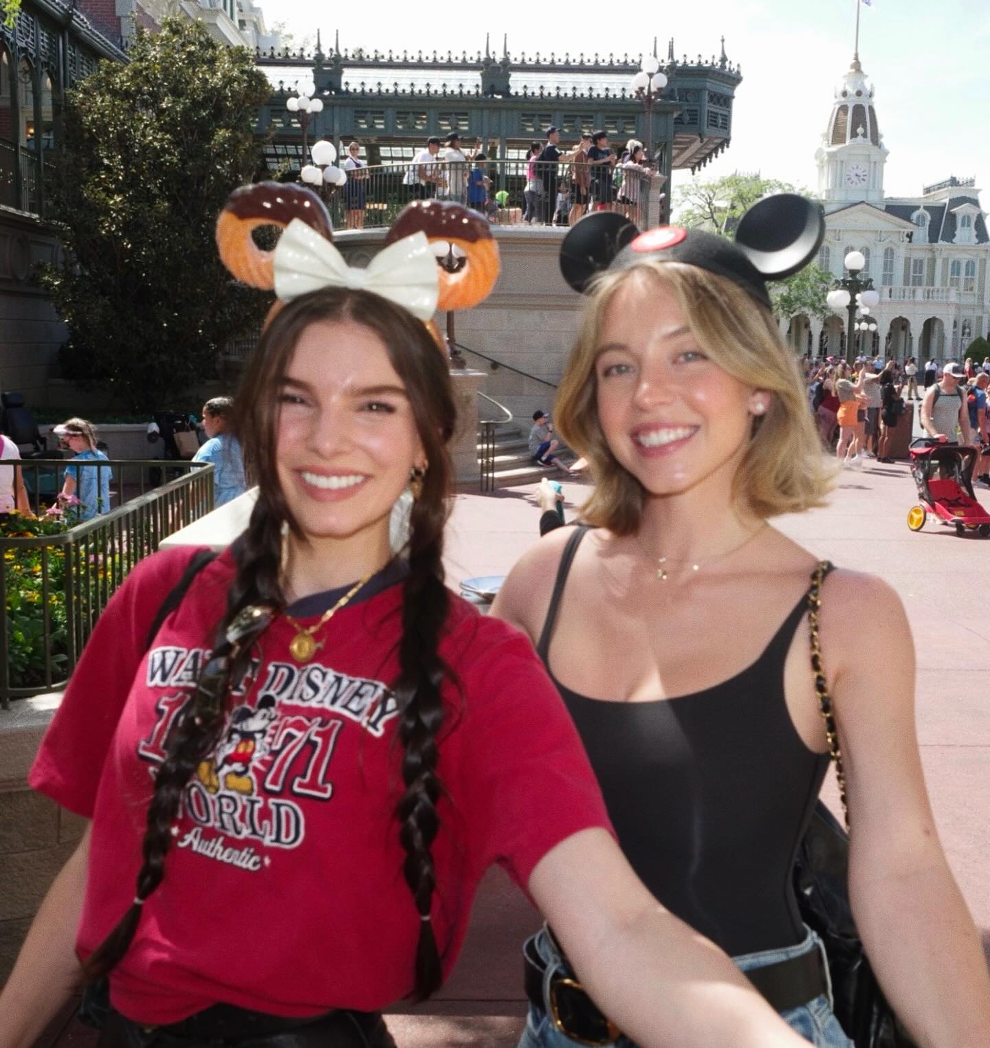 Sydney Sweeney’s Day at Disney! - Photo 7